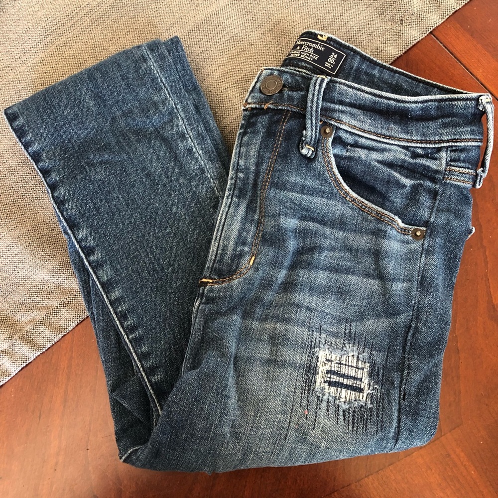 NWOT Abercrombie & Fitch Simone High Rise Super Skinny Jeans (00/24 Short)